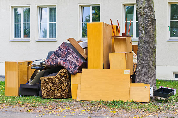 Best Yard Waste Removal  in Washington, IL